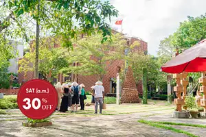 Hoi An’s Craft Villages Boat Tour and Lantern Making Class | Guided Tour